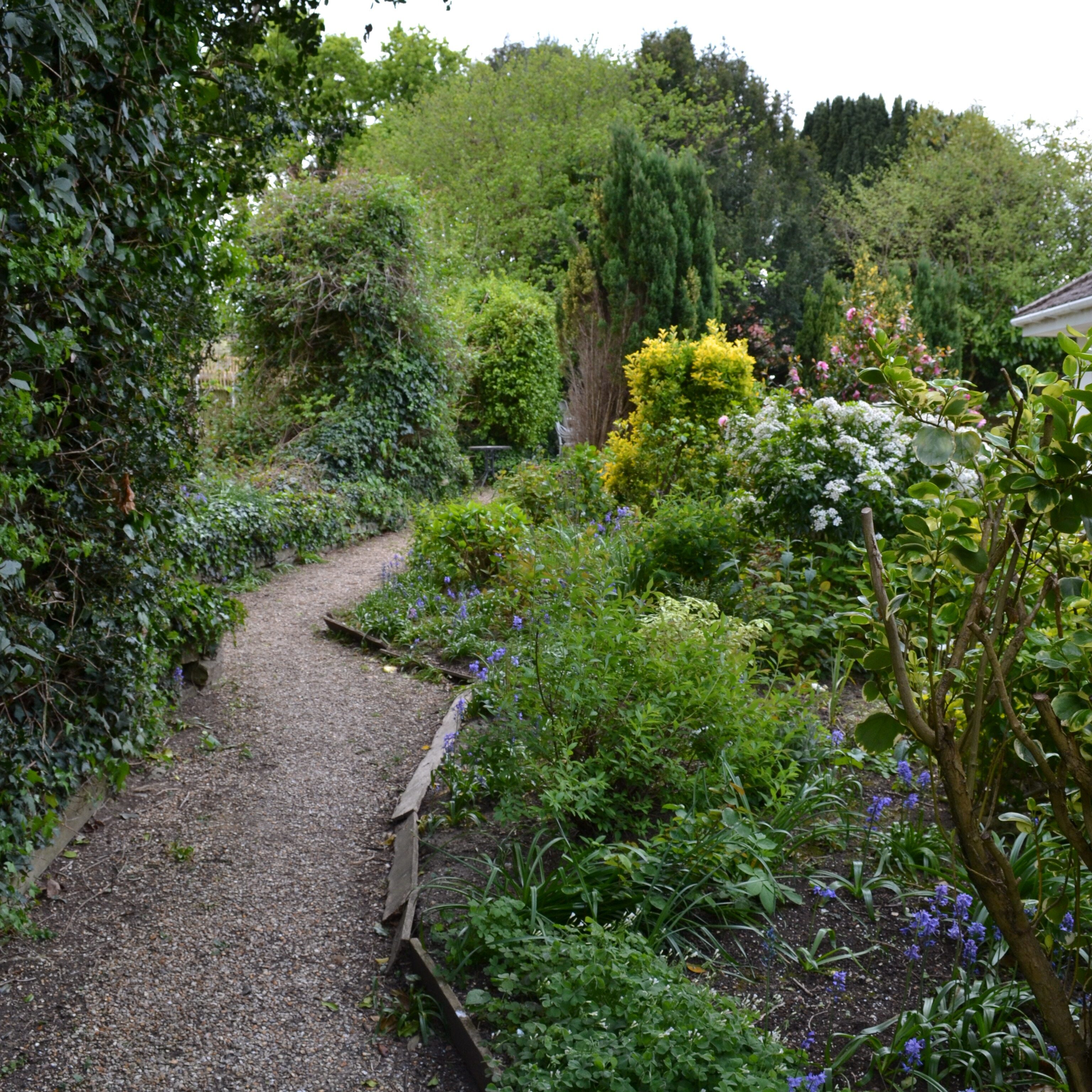 Sensory Garden with gravel paths.